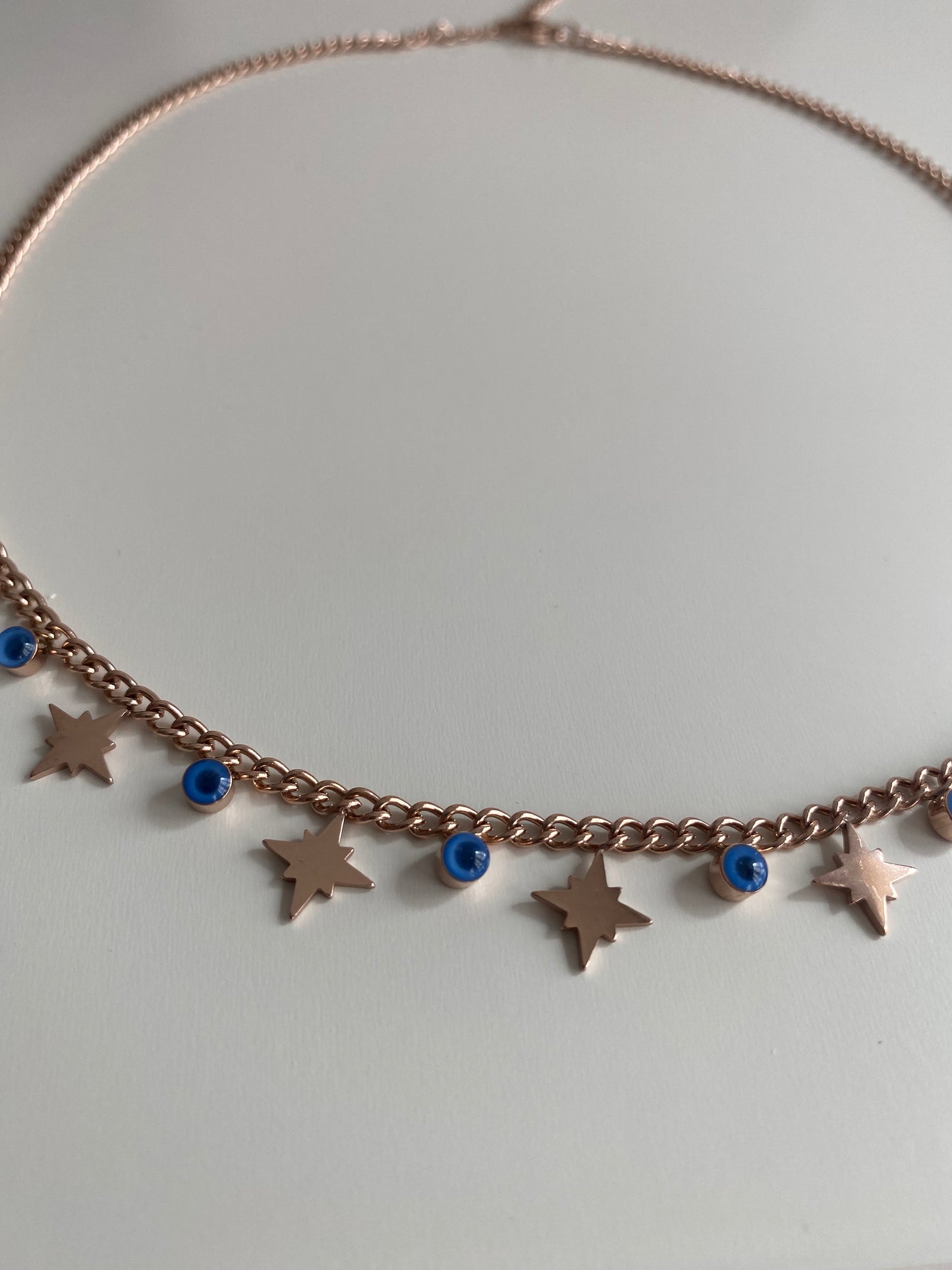 Chic Pendant’s Necklace’s