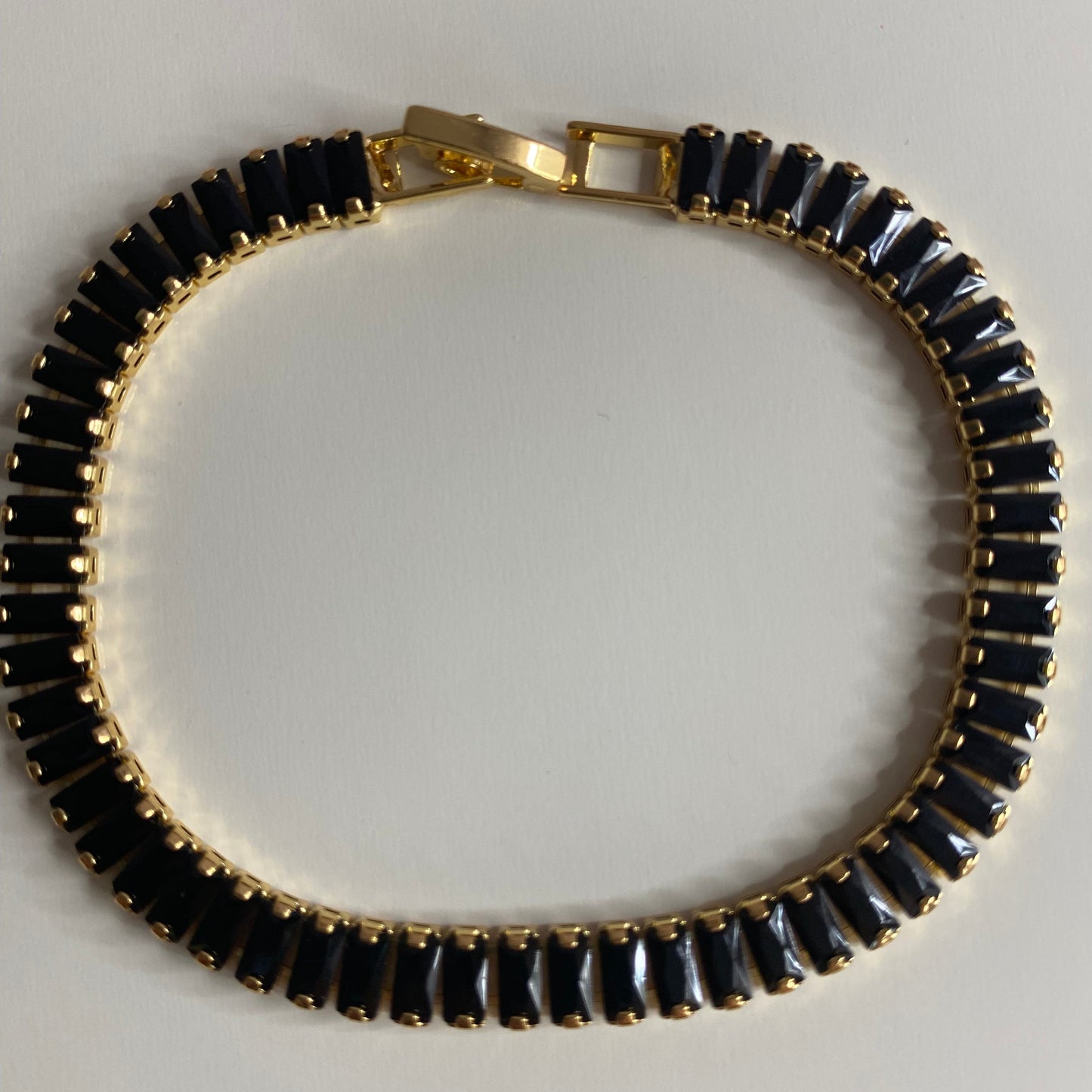 Schwarzes Zirkon-Armband